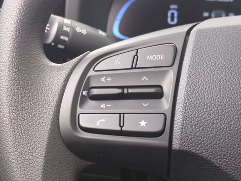 New 2026 Hyundai Venue SE FWD image 23