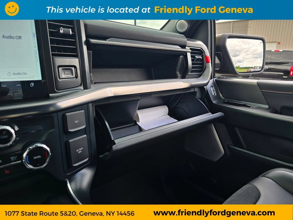 Used 2025 Ford F150 Raptor AWD/4WD image 28