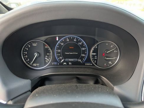 Used 2024 Buick Enclave Premium image 20