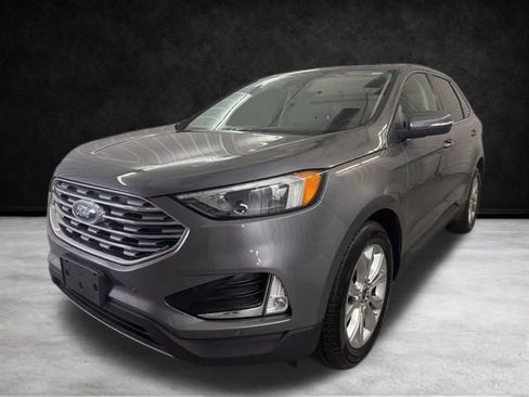 Used 2024 Ford Edge Titanium image 5