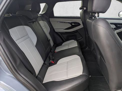 Certified 2022 Land Rover Range Rover Evoque R-Dynamic SE image 21