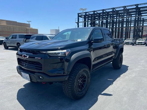 Used 2024 Chevrolet Colorado ZR2 w/ ZR2 Bison Edition AWD/4WD image 1