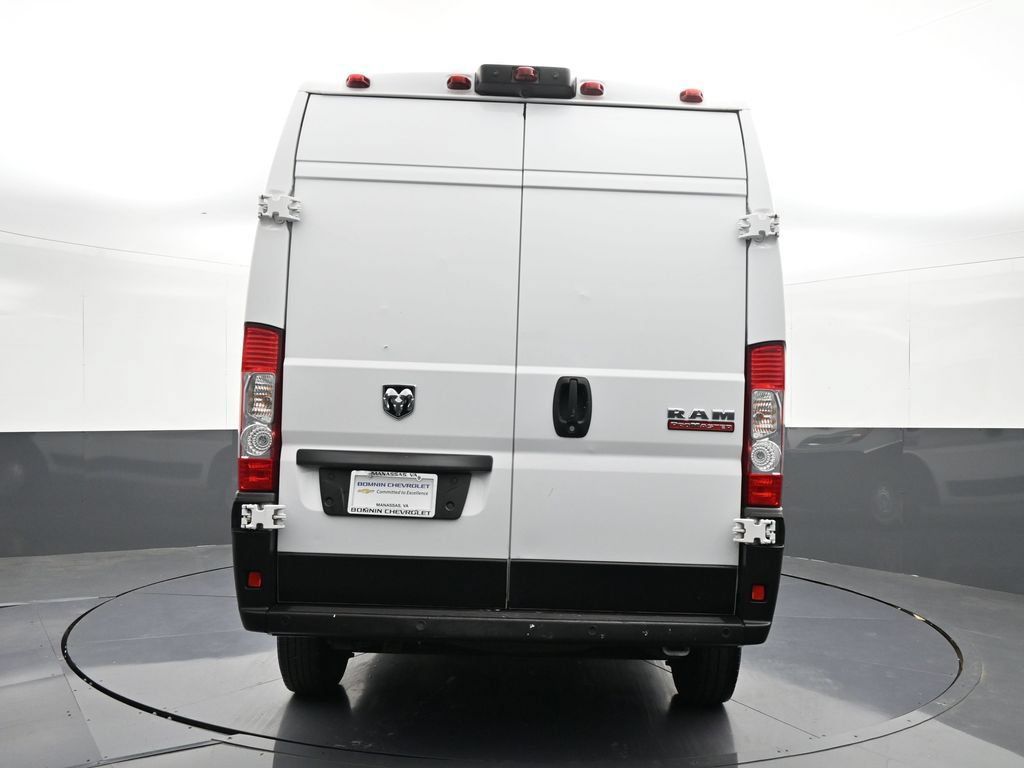 Used 2021 RAM ProMaster 1500 w/ Convenience Group FWD image 4