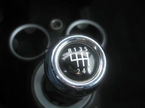 Used 2010 MINI Cooper Clubman Hardtop image 21