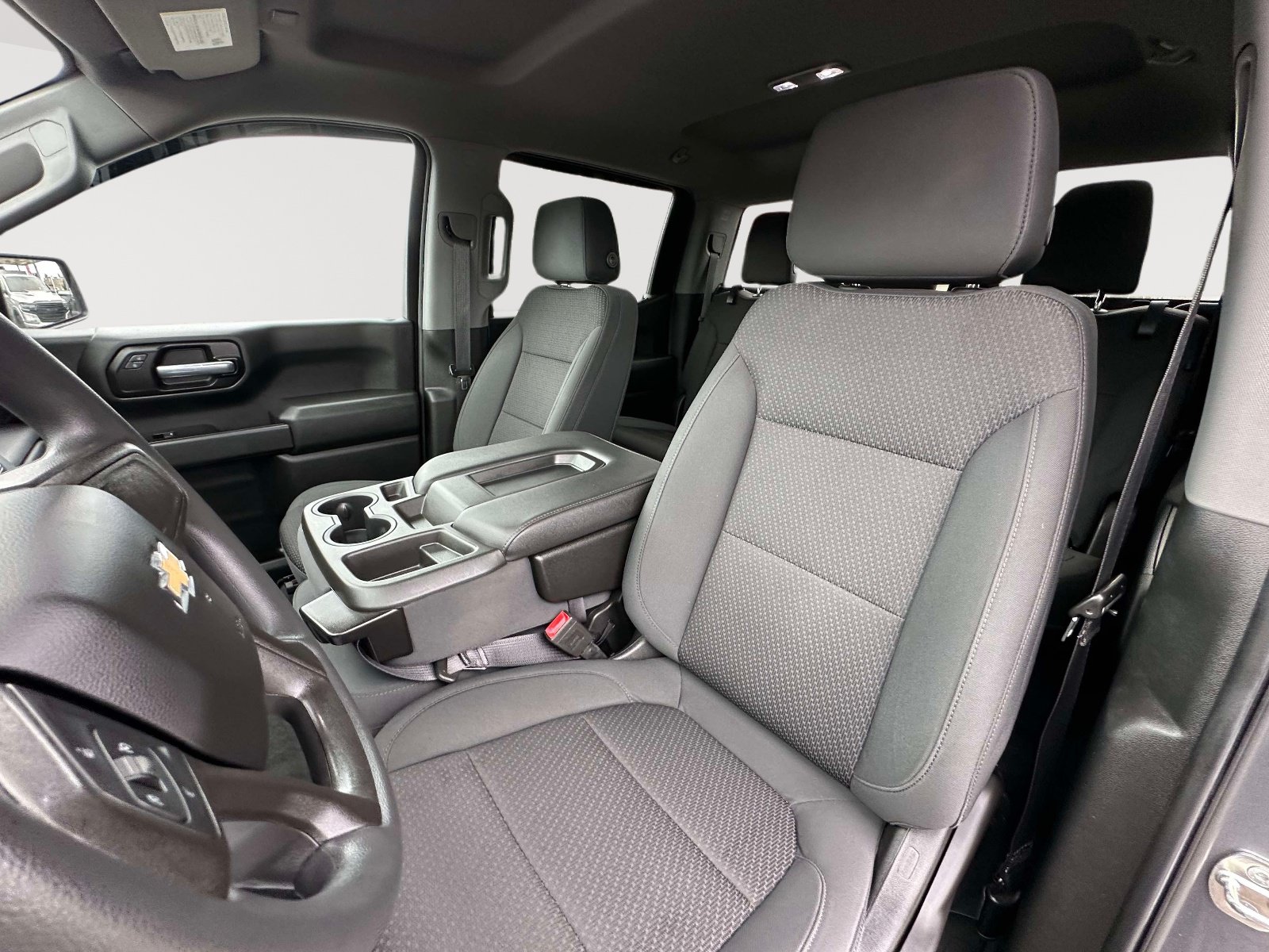 Used 2020 Chevrolet Silverado 1500 Custom w/ Custom Value Package RWD image 19