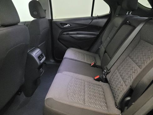 Used 2023 Chevrolet Equinox LT FWD image 18