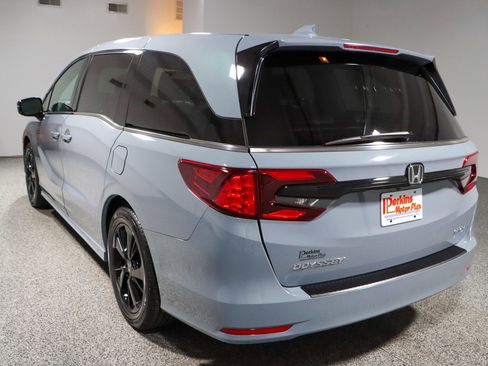 Used 2024 Honda Odyssey Sport image 9
