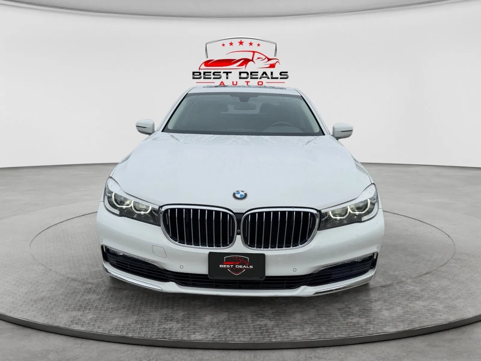 Used 2016 BMW 740i RWD image 8