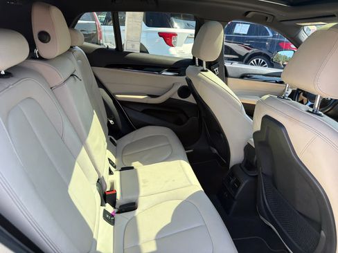 Used 2021 BMW X2 xDrive28i w/ M Sport X Package AWD/4WD image 9