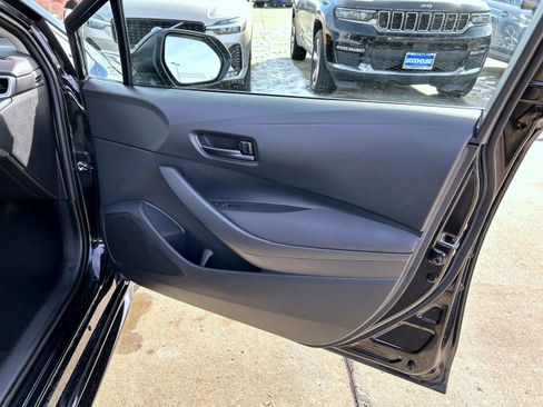 Used 2024 Toyota Corolla LE image 16