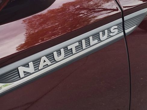 Certified 2023 Lincoln Nautilus Reserve w/ Equipment Group 201A AWD/4WD image 6