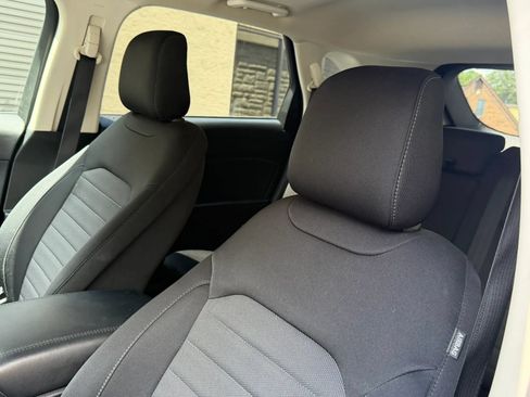 Used 2020 Ford Edge SE AWD/4WD image 24