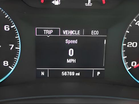 Used 2024 Chevrolet Equinox LS image 23