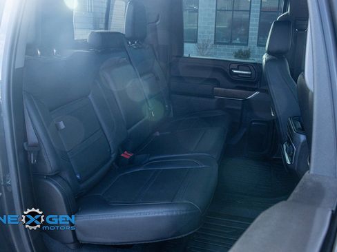 Used 2023 GMC Sierra 2500 Denali w/ Denali Ultimate Package image 34