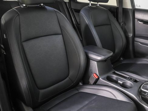 Used 2024 Kia Seltos SX w/ SX Sunroof Package image 47