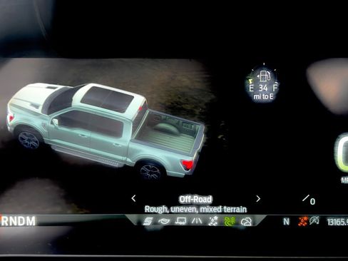 Used 2024 Ford F150 Platinum w/ FX4 Off-Road Package image 31