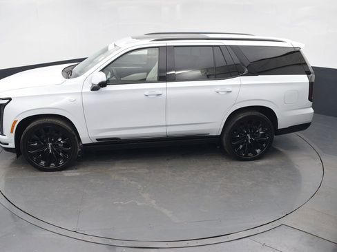 Certified 2026 Cadillac Escalade Platinum Sport w/ LPO, ONYX Package image 45