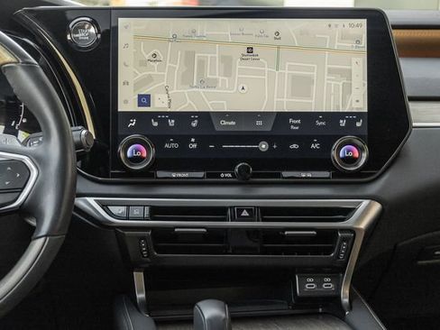 Used 2024 Lexus RX 350 Premium Plus w/ Convenience Package FWD image 8