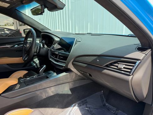 Used 2022 Cadillac CT5 V Blackwing w/ Parking Package RWD image 18