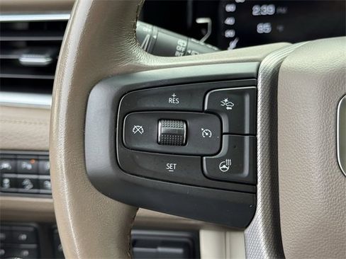 Used 2022 GMC Yukon Denali w/ Max Trailering Package image 10
