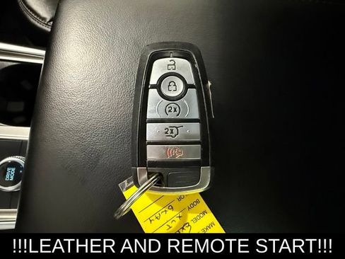 Used 2023 Ford Explorer XLT w/ Equipment Group 202A AWD/4WD image 32