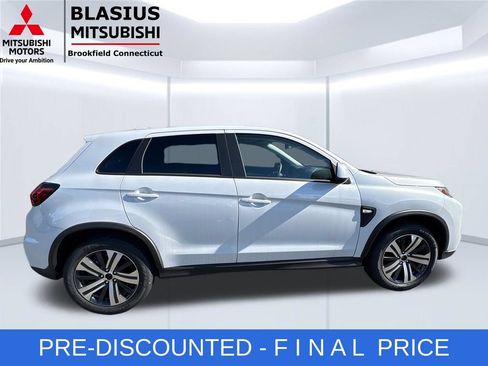 Used 2025 Mitsubishi Outlander Sport ES AWD/4WD image 7