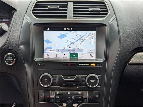 Used 2019 Ford Explorer XLT w/ Equipment Group 202A image 13