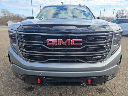New 2026 GMC Sierra 1500 AT4 w/ AT4 Premium Package image 8