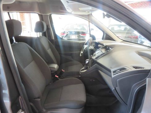 Used 2016 Ford Transit Connect XL image 24