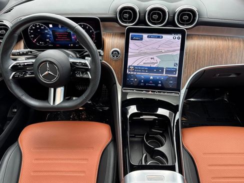 Certified 2023 Mercedes-Benz GLC 300 4MATIC image 28