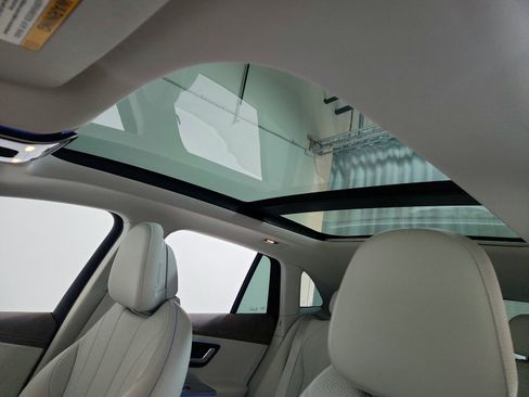 Certified 2023 Mercedes-Benz EQE 350+ 4MATIC SUV image 20