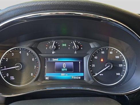 Used 2022 Buick Encore Preferred image 5