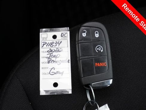Used 2022 Jeep Renegade Latitude AWD/4WD image 33