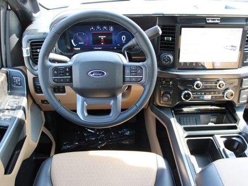 New 2026 Ford F250 Lariat w/ Lariat Ultimate Package AWD/4WD image 5