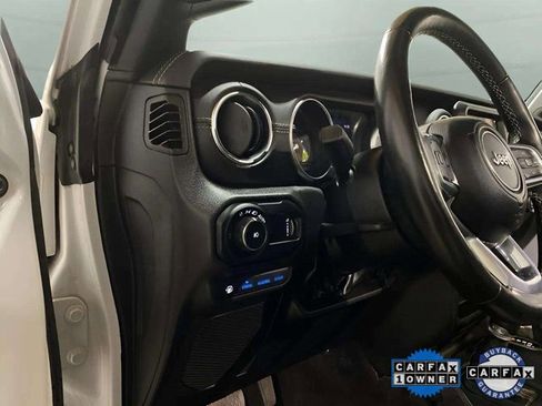 Used 2023 Jeep Wrangler Unlimited Sahara w/ Cold Weather Group image 14