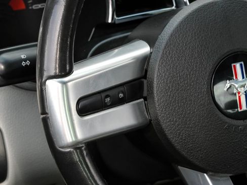 Used 2007 Ford Mustang GT Premium RWD image 12