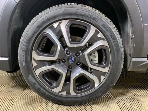 Used 2024 Subaru Ascent Limited w/ Technology Package image 34