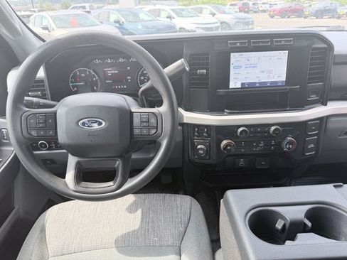 Used 2024 Ford F350 XLT AWD/4WD image 16