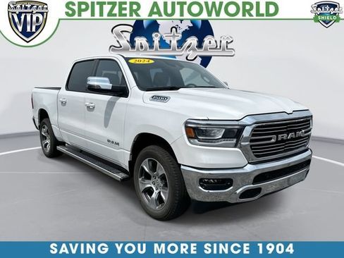 Used 2024 RAM 1500 Laramie AWD/4WD image 1