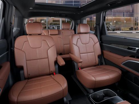 New 2025 Kia Telluride SX w/ SX Captain's Chair Package image 16