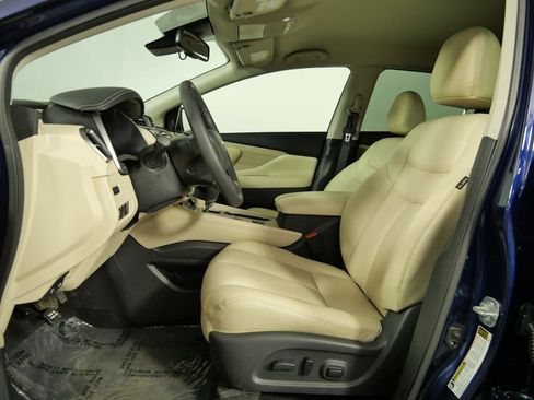 Used 2024 Nissan Murano SV AWD/4WD image 15