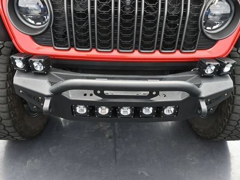 Used 2024 Jeep Wrangler Unlimited Rubicon AWD/4WD image 40