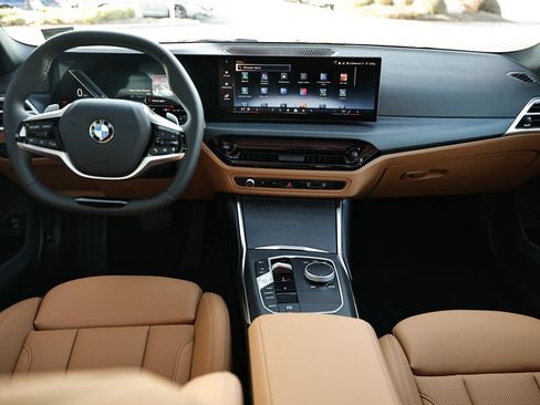 Used 2025 BMW 330i xDrive Sedan w/ Convenience Package AWD/4WD image 28