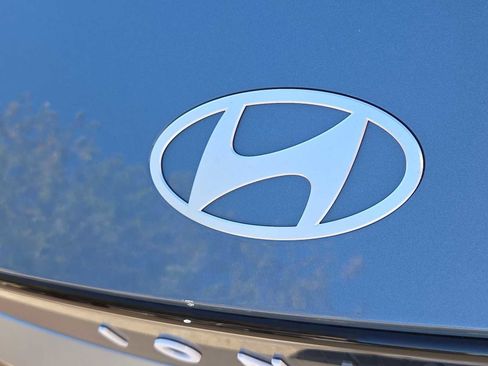 New 2026 Hyundai Ioniq 5 SE image 12