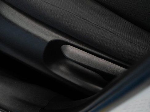 Used 2022 Toyota Corolla Cross LE image 15