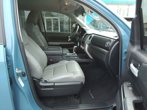 Used 2020 Toyota Tundra SR5 w/ SR5 Leather Package image 33