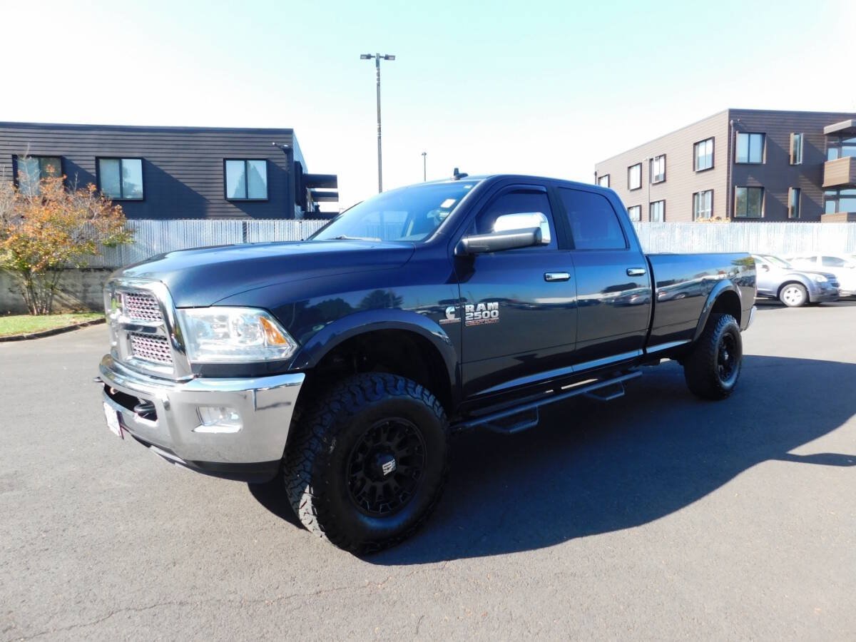 Used 2015 RAM 2500 Laramie w/ Protection Group AWD/4WD image 4