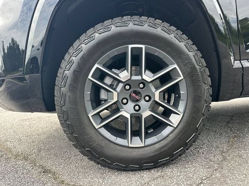 New 2026 GMC Terrain AT4 w/ Convenience Package III AWD/4WD image 12