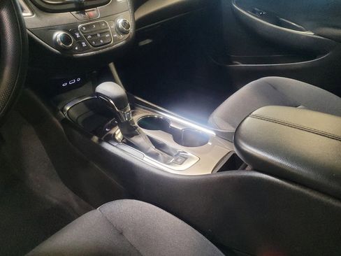 Used 2024 Chevrolet Malibu LT image 26