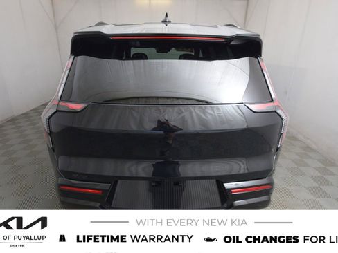 New 2026 Kia EV9 Land w/ Nightfall Edition Package image 6